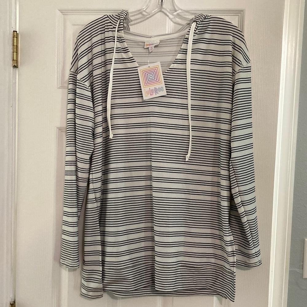 New! Lularoe Eliza Sz Med, black & white stripe